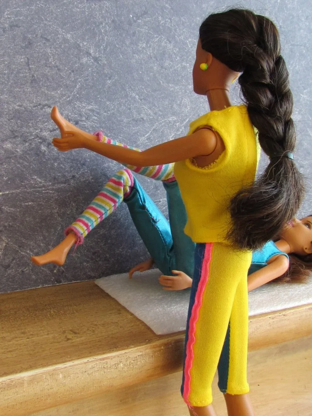4 DOLLS: KEN w ROOTED HAIR + 3 BARBIES w LONG HAIR, CLOTHES, BEND LEGS